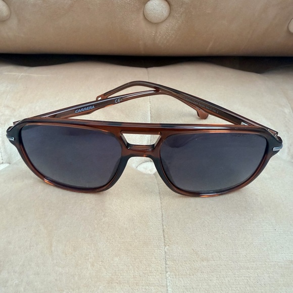 Brand New Carrera Sunglasses (Unisex) - Picture 2 of 5